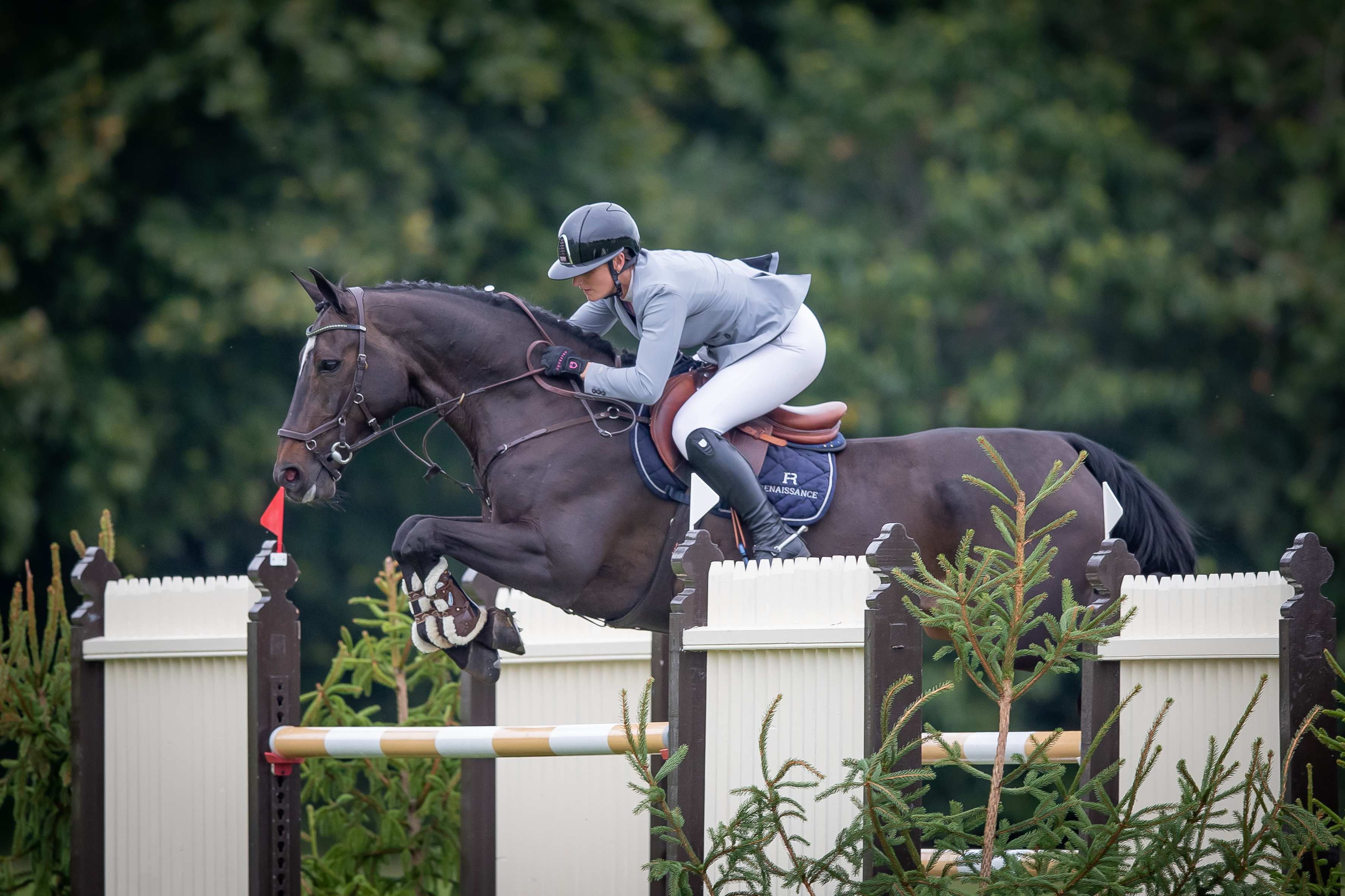 Jessica Burke & Express Trend C B&H (8)