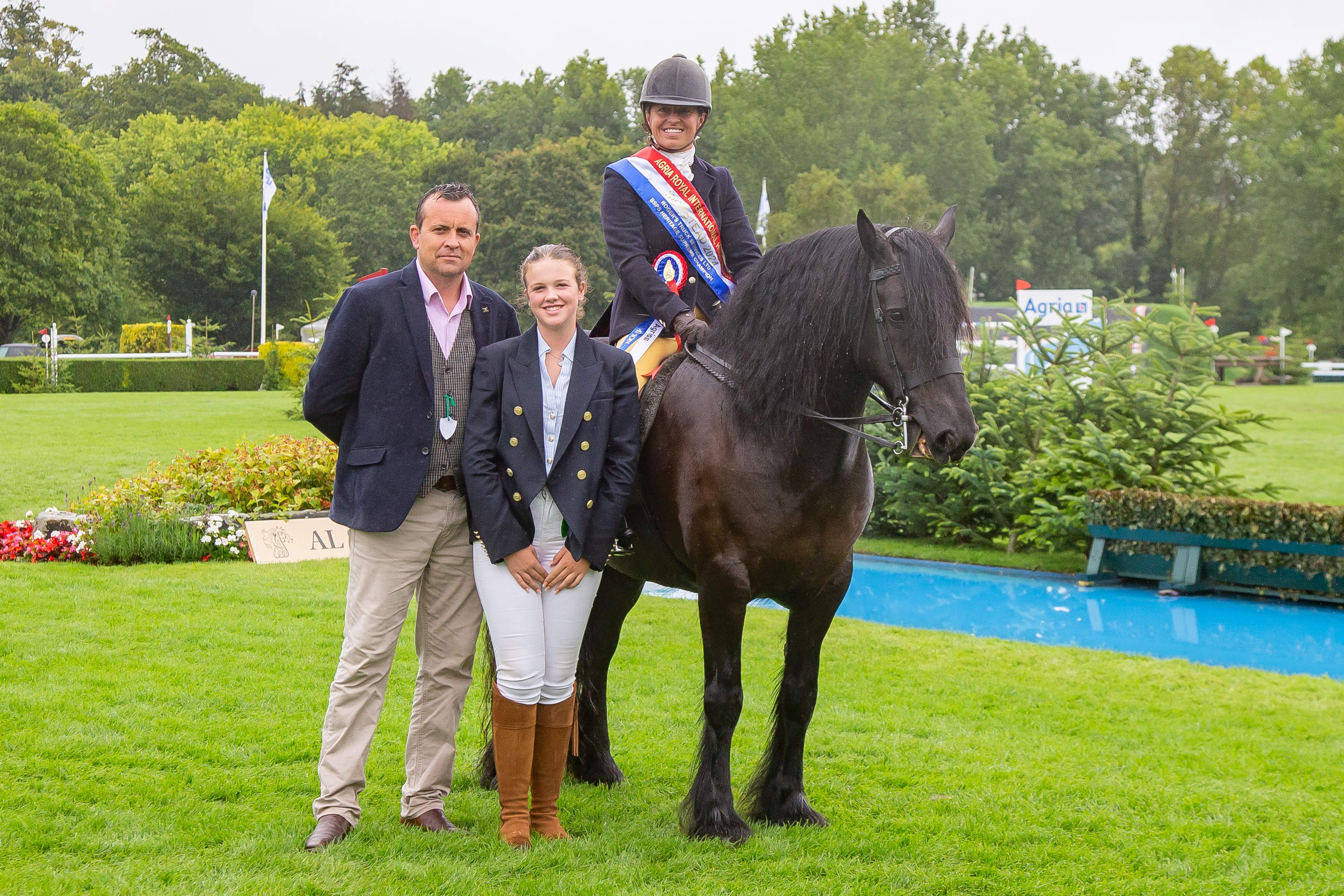 Leah May & Nipna Mighty Oak C B&H (5)