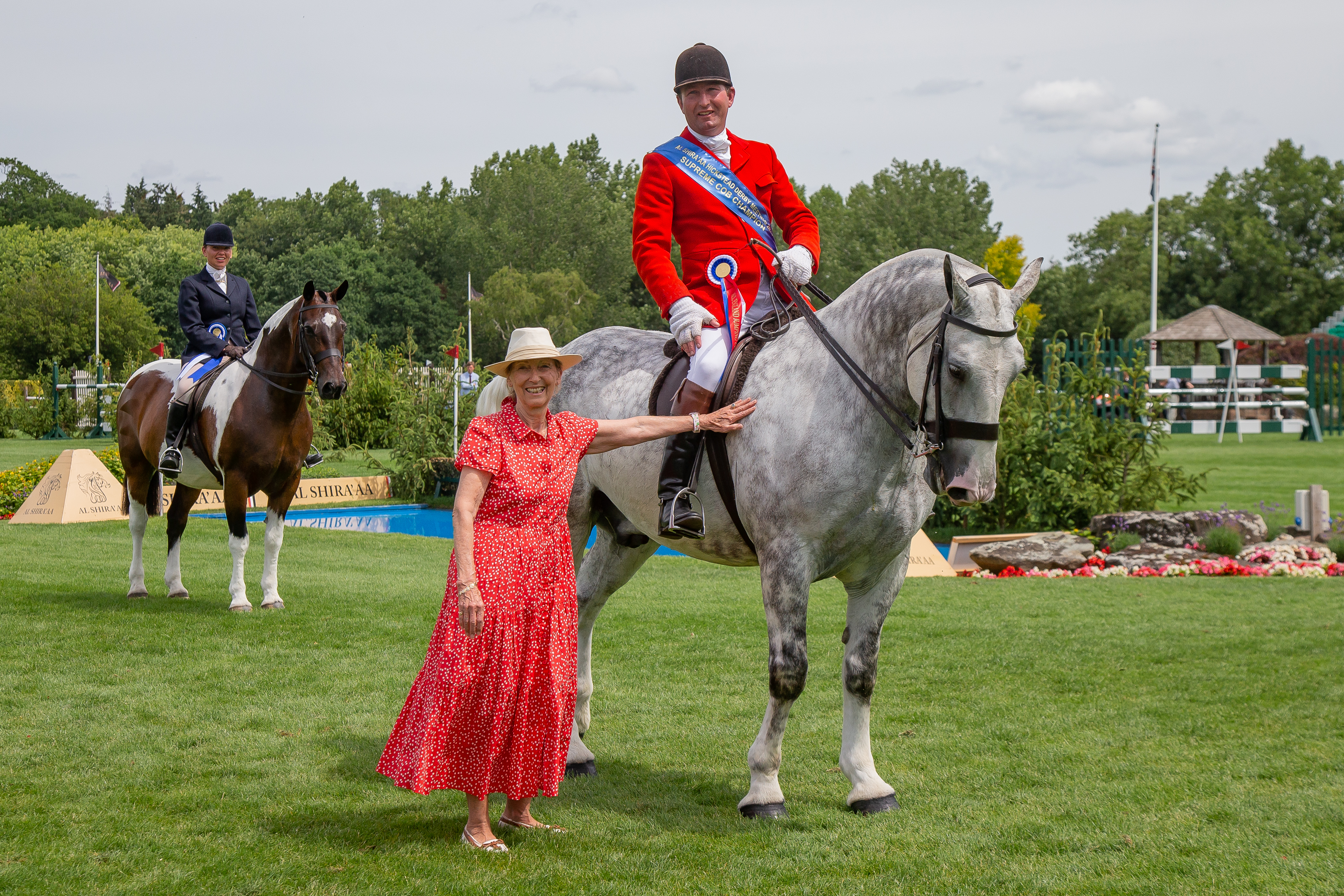 Oliver Hood & Carters Top Gun (1)